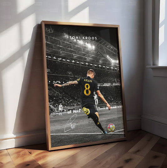 Toni Kroos 'Signature' Poster